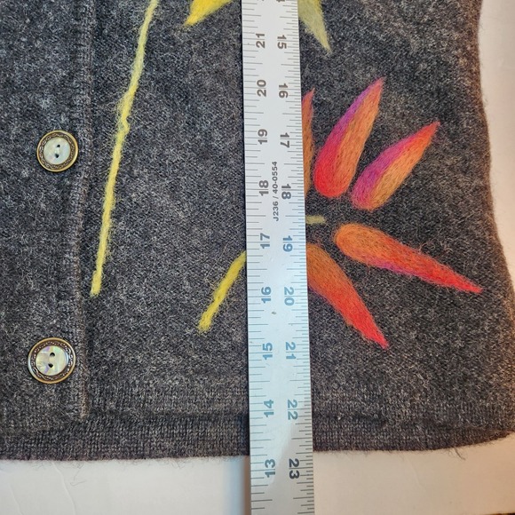 Vtg Talbots Womens Cardigan Sweater Sz Small Charcoal Gray Wool & Felt Leaf Top - Picture 12 of 16